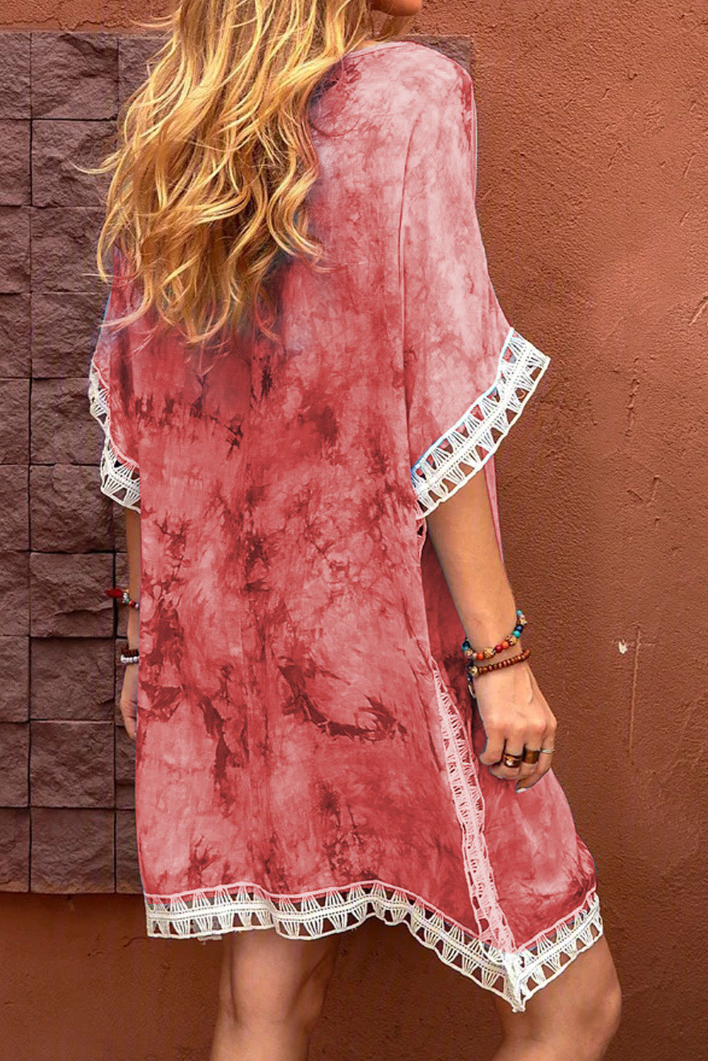 Vestido de playa teñido anudado a crochet 