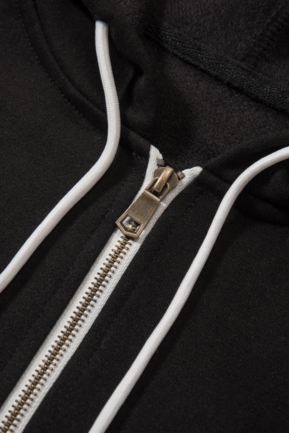 Sweat à capuche à manches longues et demi-fermeture éclair avec poche 