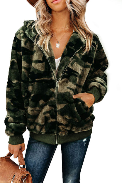 Manteau polaire à capuche et poches zippées à imprimé camouflage 