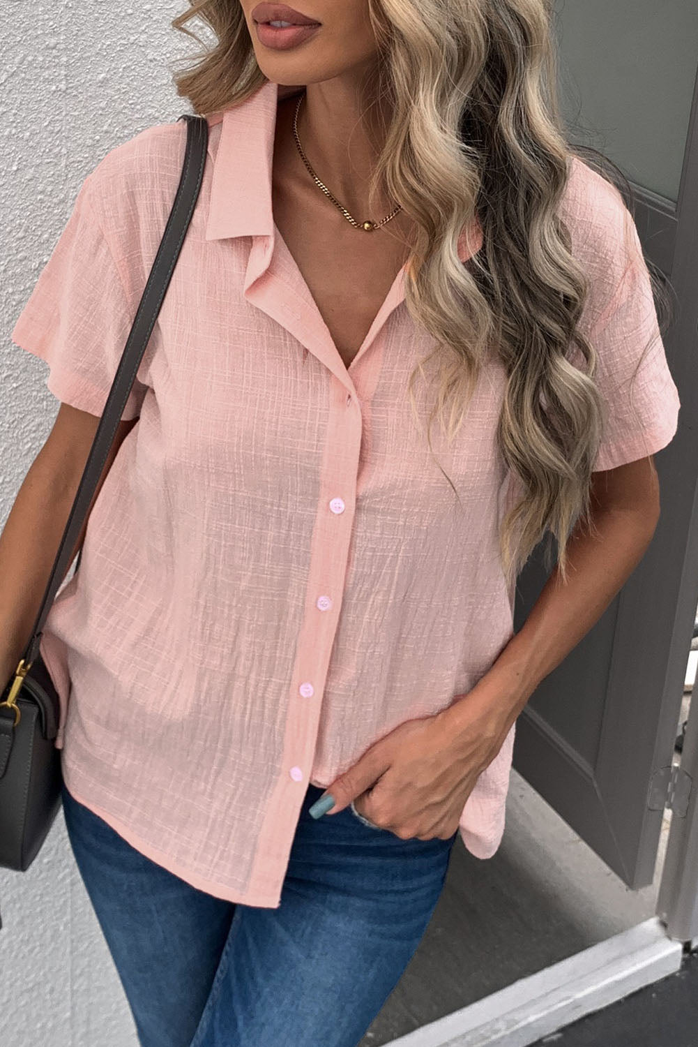 Top de manga corta con textura