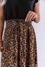 Falda de leopardo con cintura fruncida
