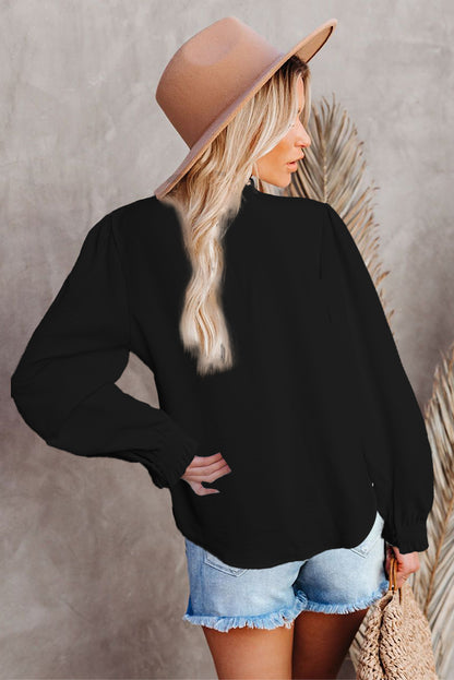 Blusa de manga larga con volantes y patchwork de encaje