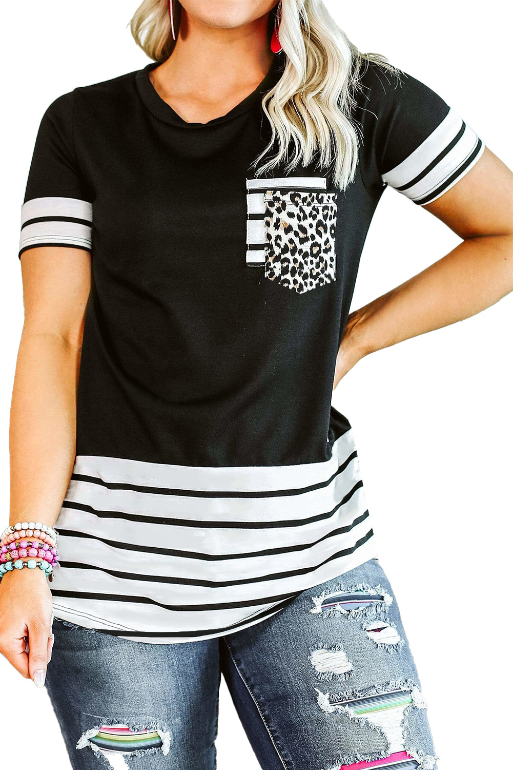 T-shirt à rayures avec poche plaquée