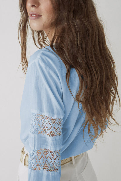 Chemise boutonnée à manches longues en dentelle et crochet 