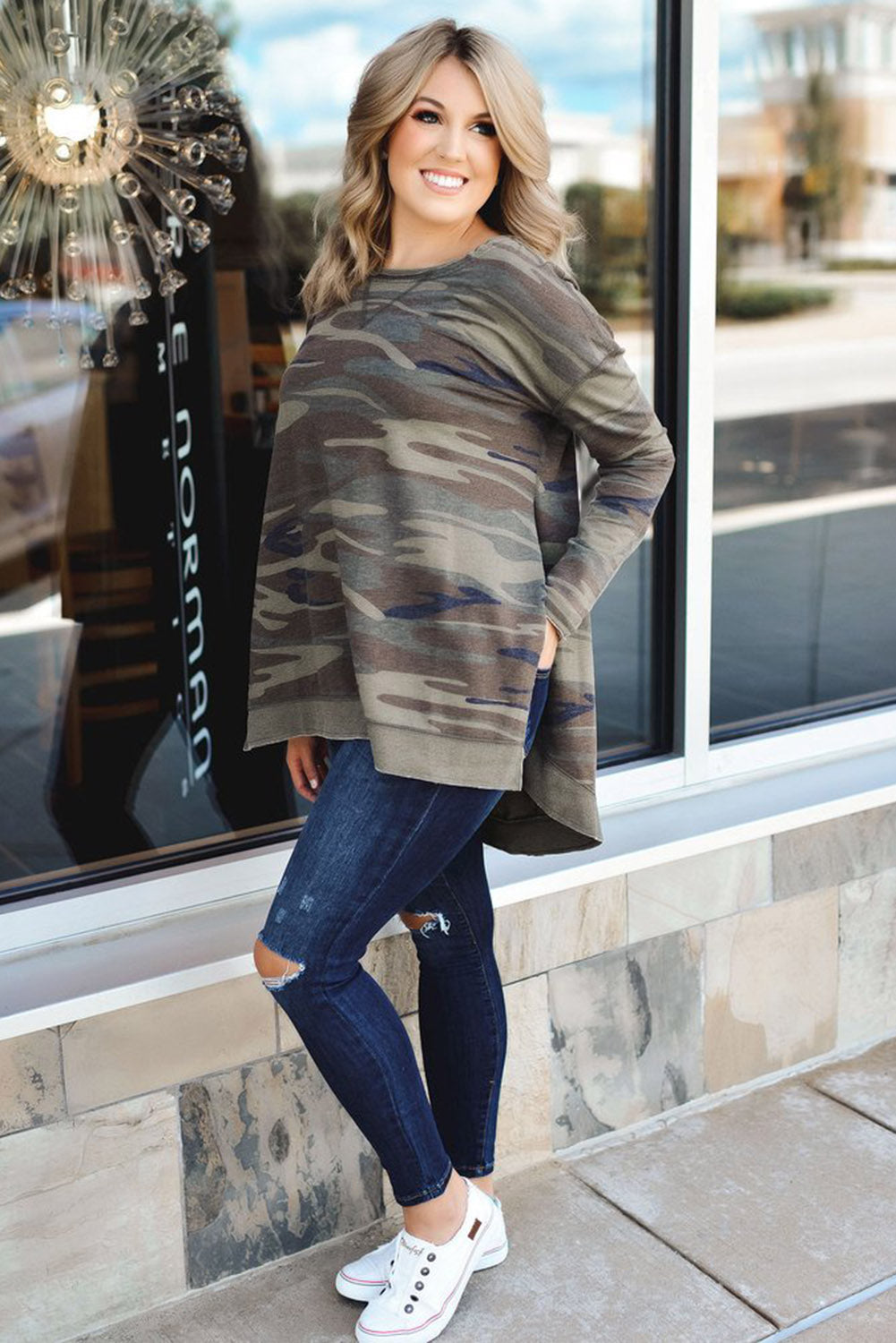 Oversize Camo Print Side Slits Hi-lo Hemline Sweatshirt