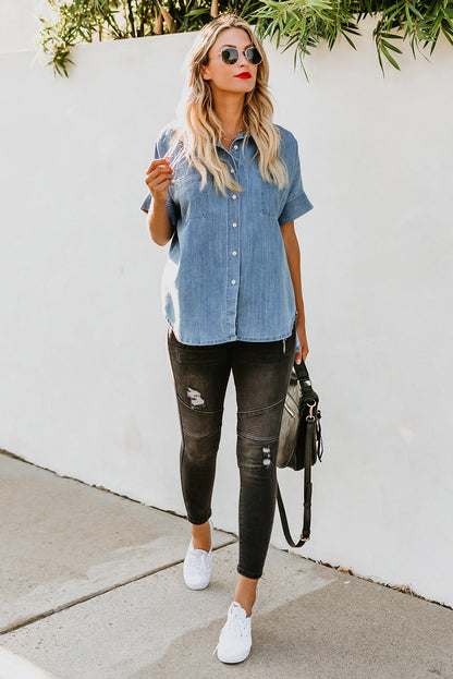 Chemise en jean à manches courtes et col rabattu 