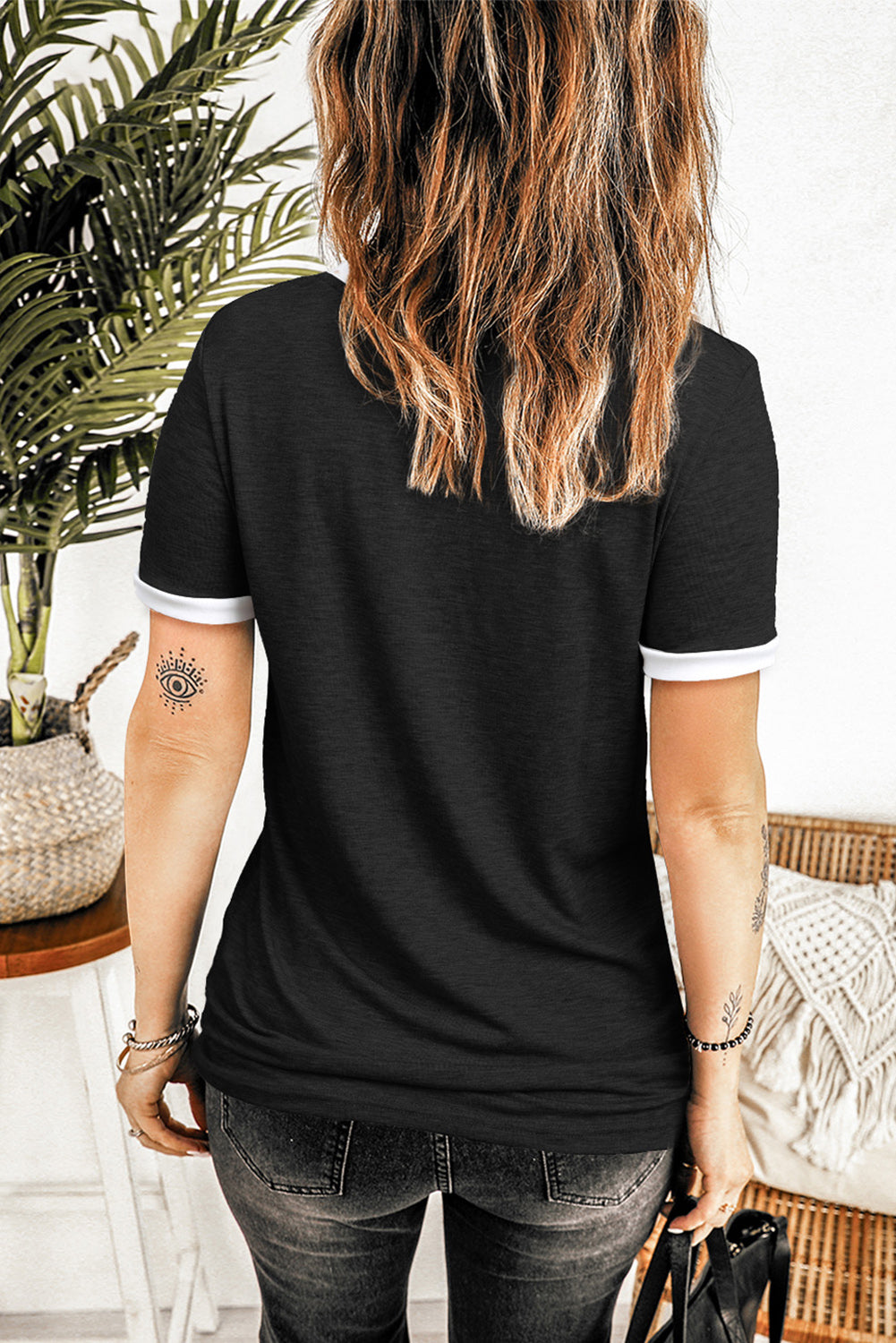 Top de manga corta con cuello redondo