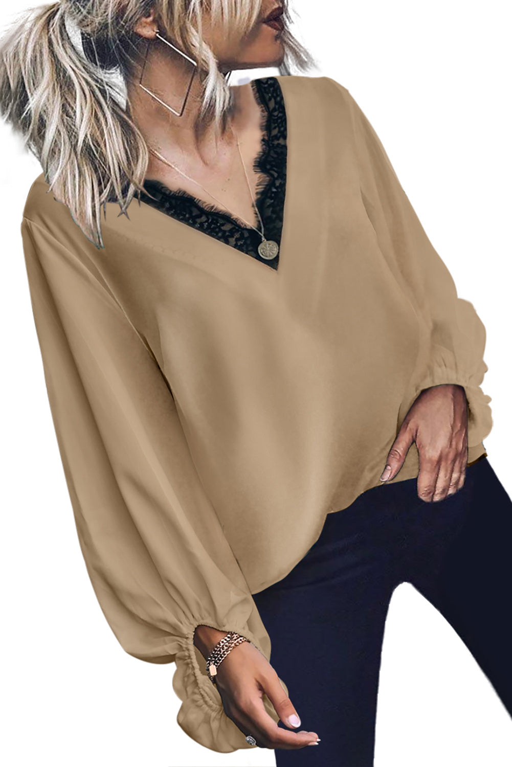 Top de encaje con cuello en V y mangas globo