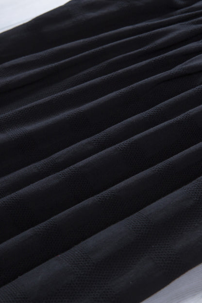 Haut à manches courtes et col carré en jacquard