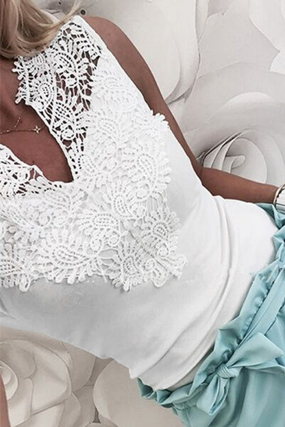 Camiseta sin mangas de ganchillo con cuello dividido en V