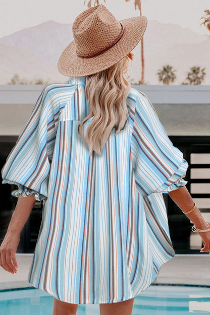 Chemise boutonnée rayée à poches et fentes 