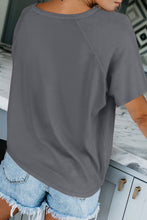Round Neck Raglan Sleeve T-shirt