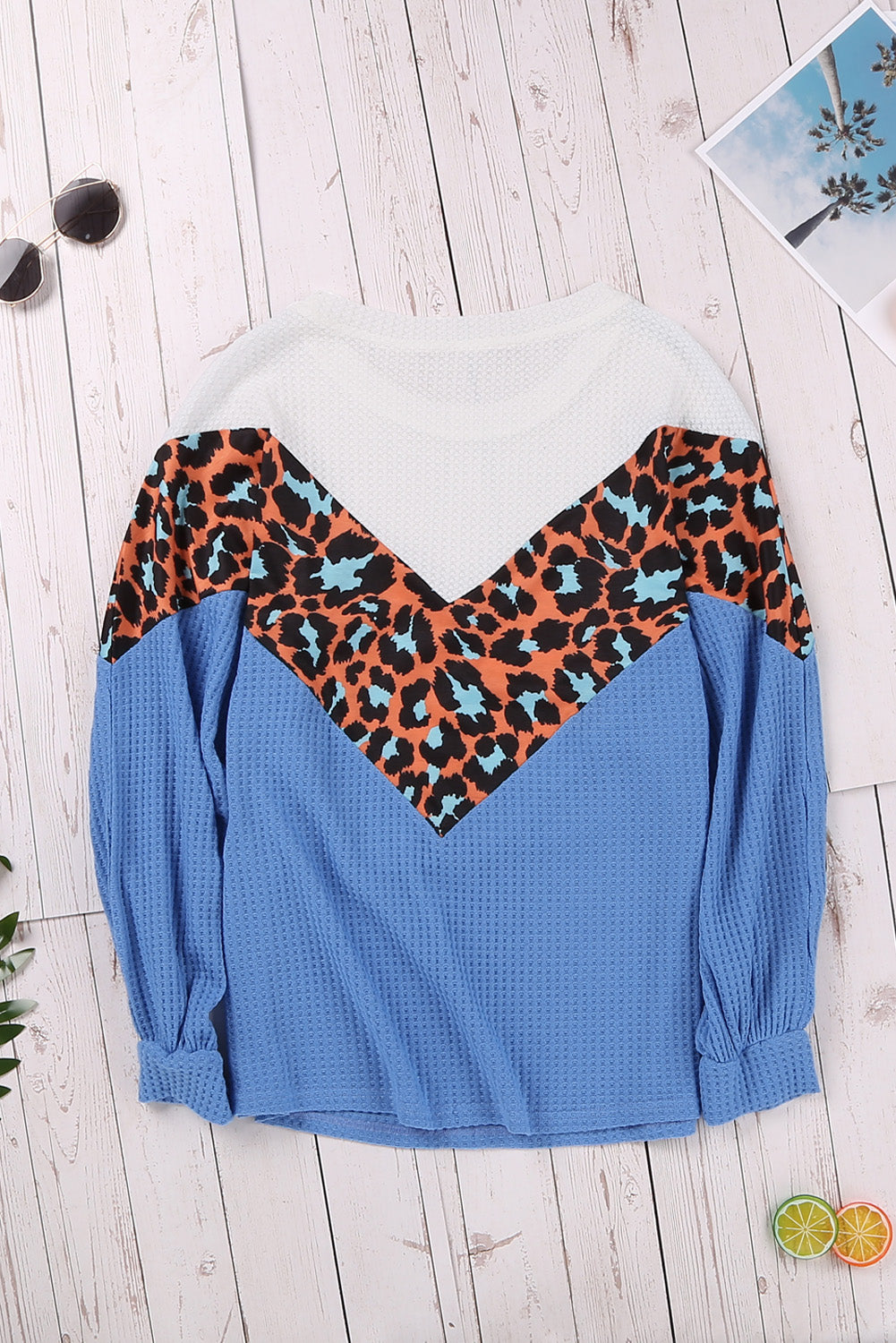 Top de punto con patchwork de leopardo colorblock