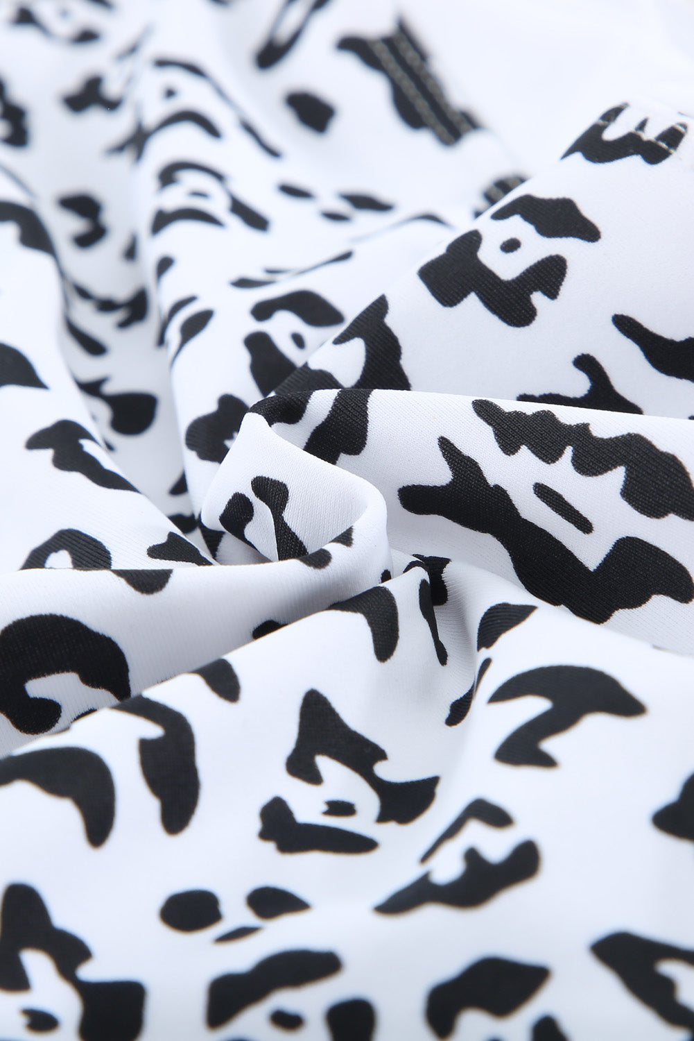 Ensemble de bikini imprimé croisé dans le dos 