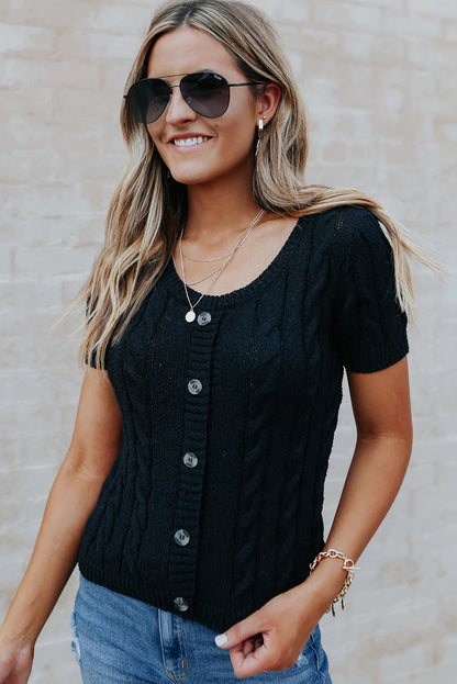 Top caqui de punto de ochos con botones y manga corta