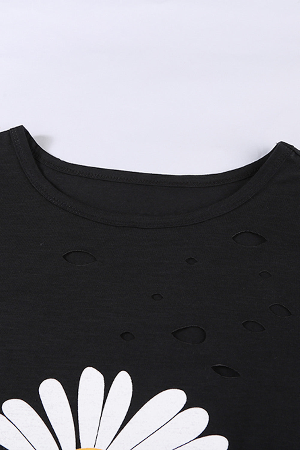 Distressed Crew Neck Leaves Pattern T-shirt