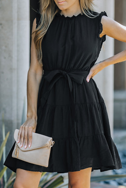 Robe en tulle à volants et col sans manches