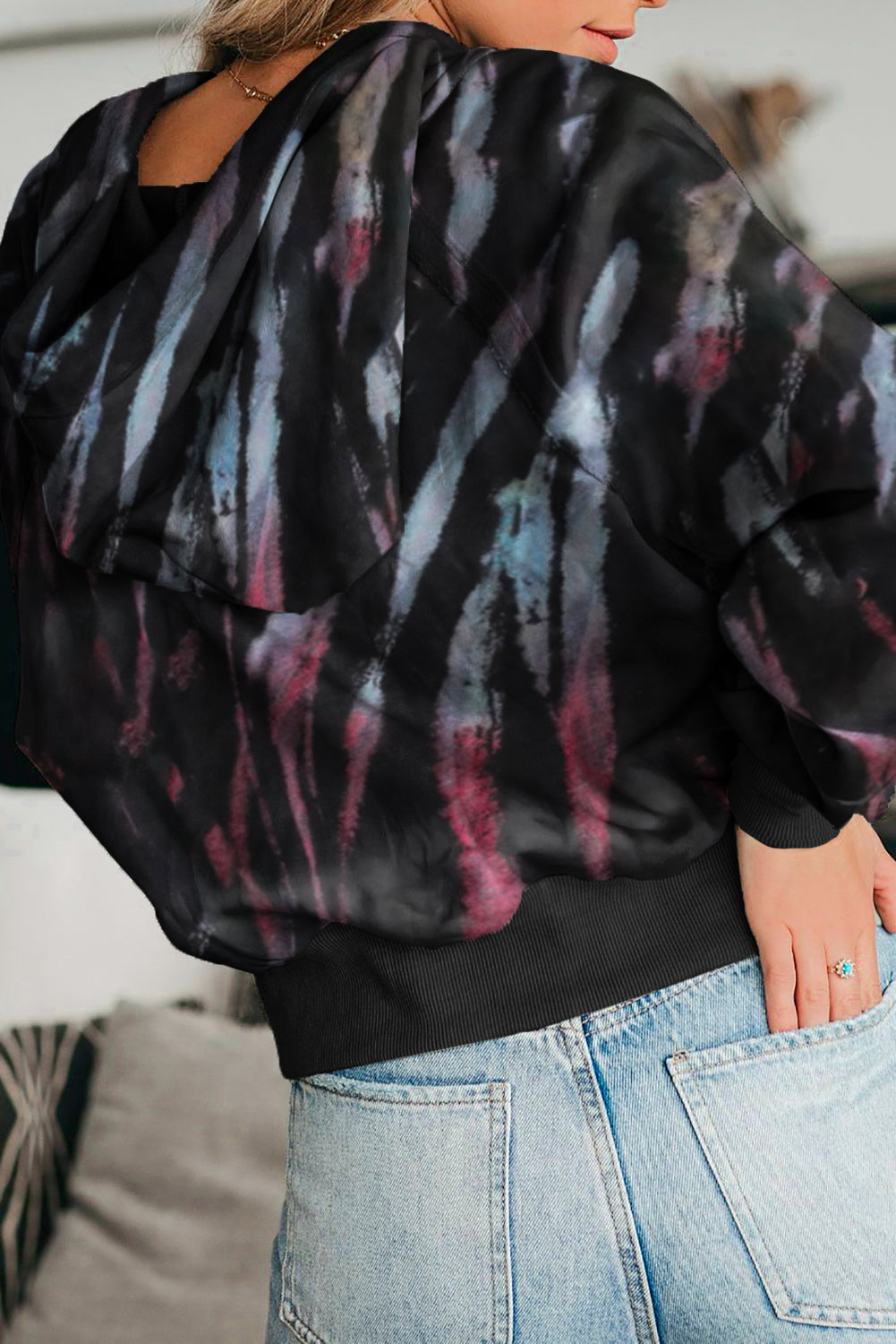 Sudadera tie-dye con bolsillo en algodón