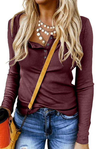 Haut slim côtelé uni avec bouton 