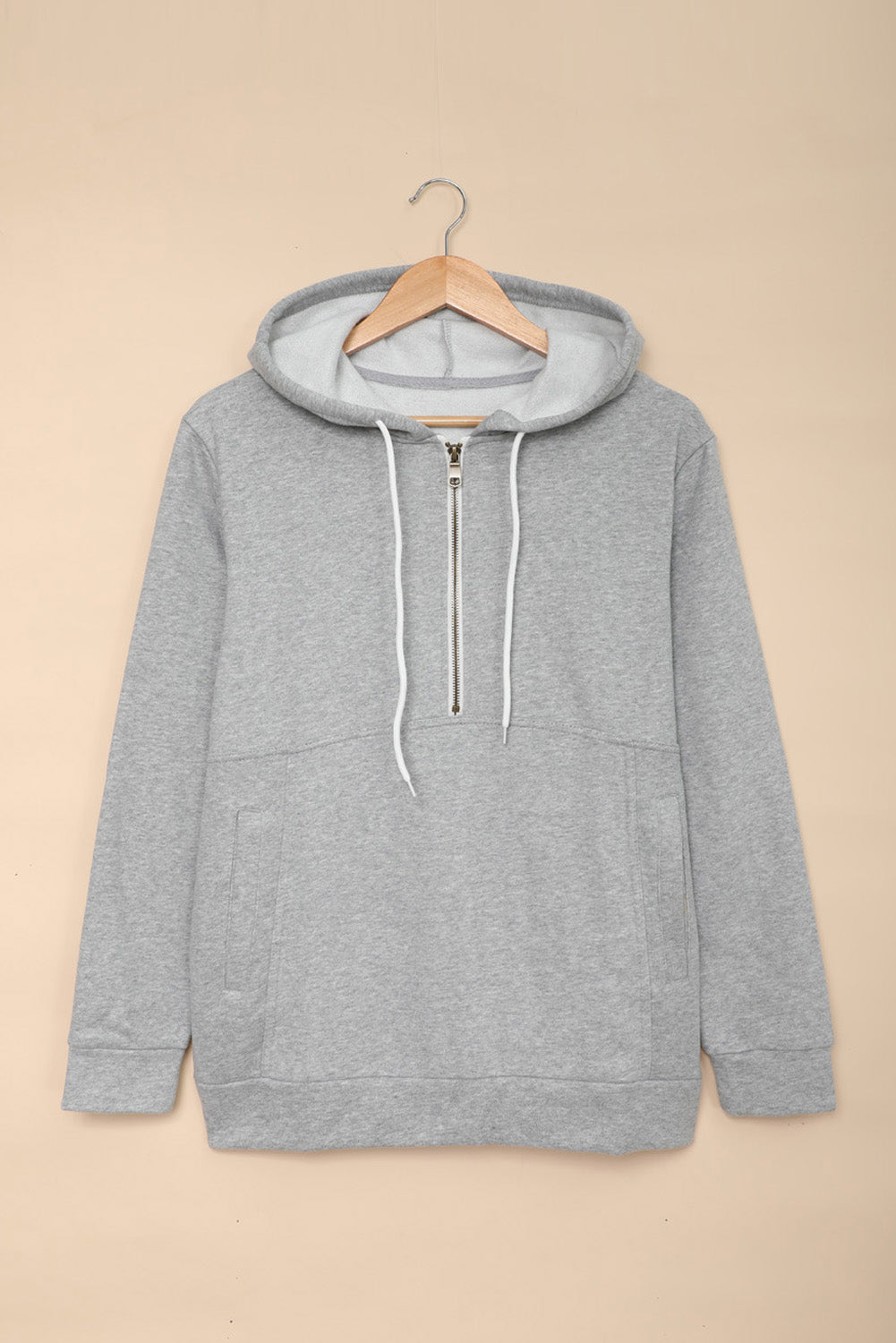 Sweat à capuche à manches longues et demi-fermeture éclair avec poche 