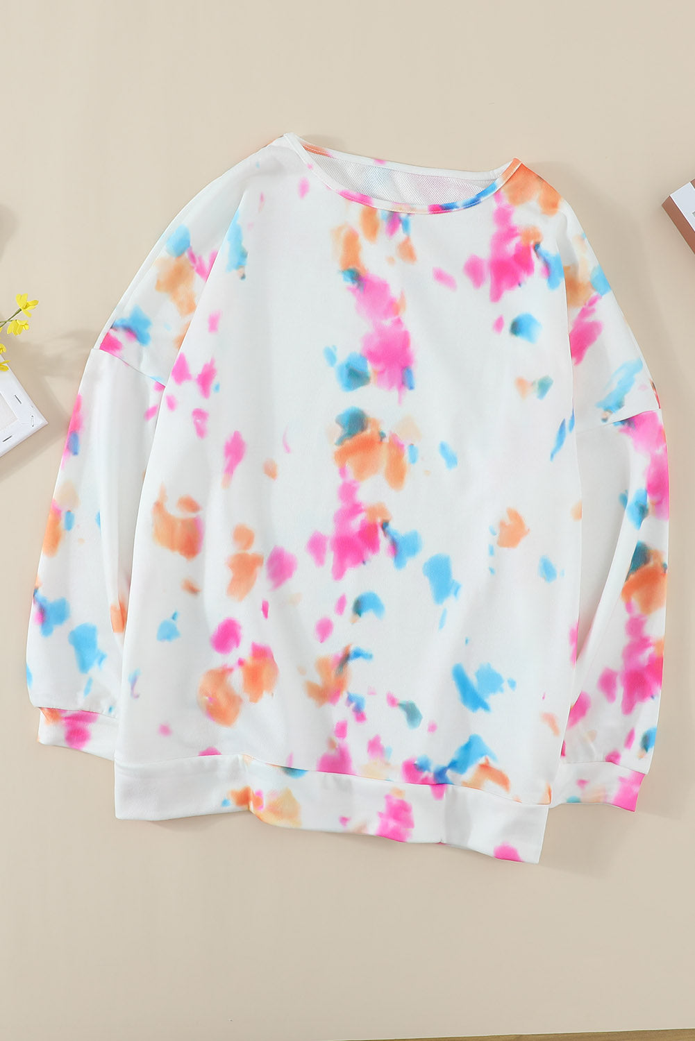 Top extragrande de manga larga con estampado de garabatos