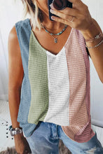 Camiseta de tirantes de punto gofrado con cuello en V y bloque de color multicolor