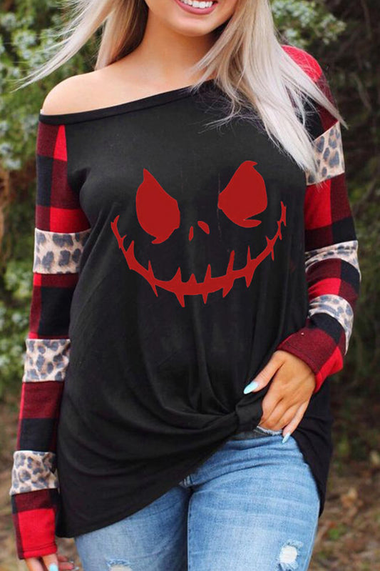 Top con estampado de fantasmas de Halloween con manga de leopardo a cuadros