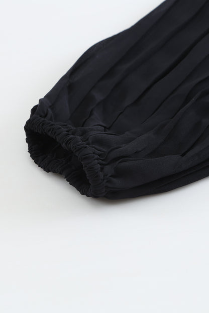 Mini-robe plissée en dentelle patchwork à manches lanternes