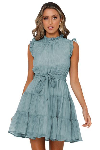 Robe en tulle à volants et col sans manches