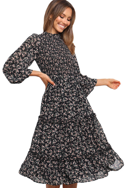 Robe fleurie à volants et manches lanternes 