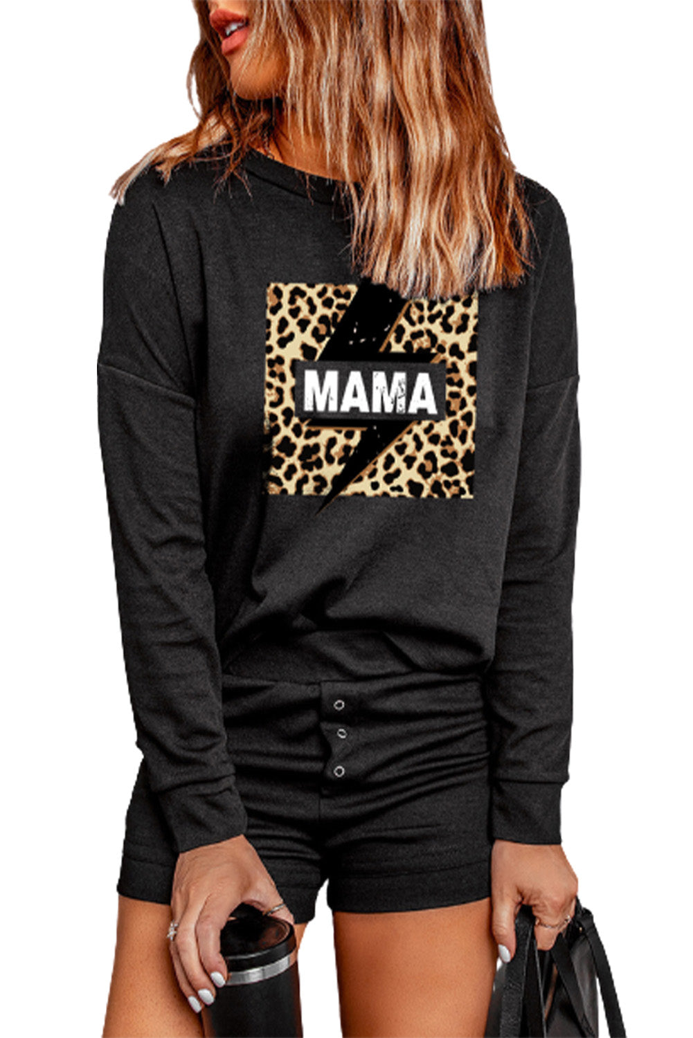 Ensemble deux pièces haut à manches tombantes et short en tricot côtelé gris