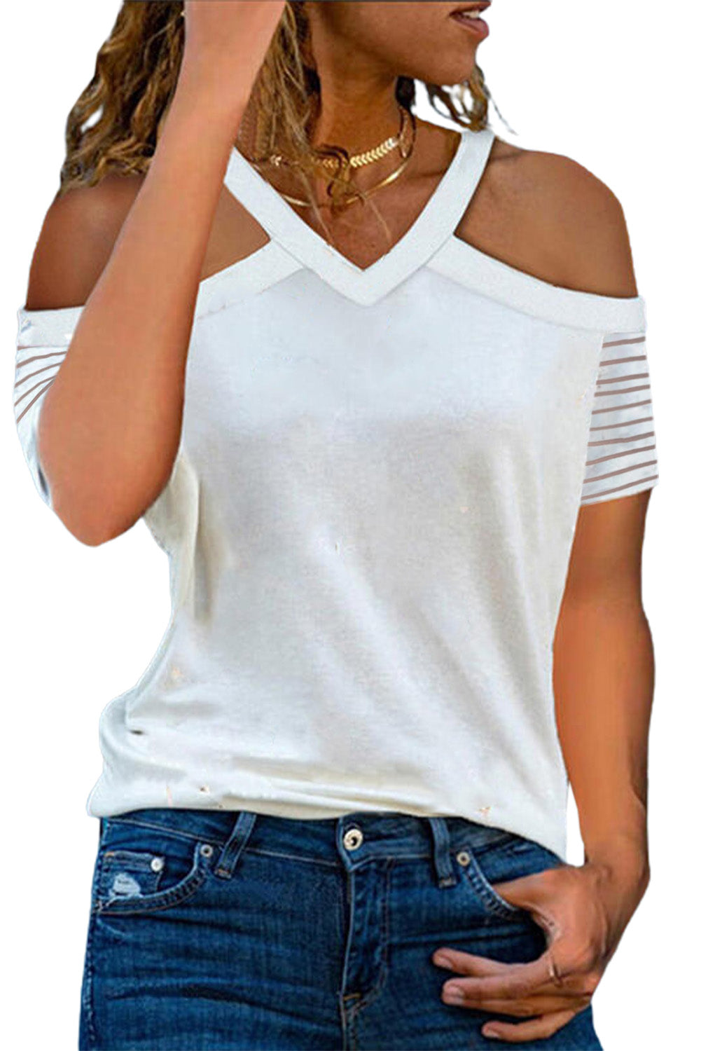 Blusa con cuello en V y hombros descubiertos con manga raglán a rayas