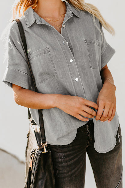 Chemise en jean à manches courtes et col rabattu 