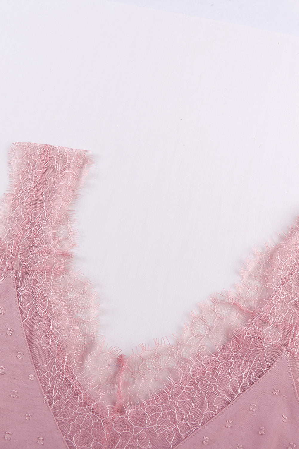 Débardeur camisole à col en V et cils