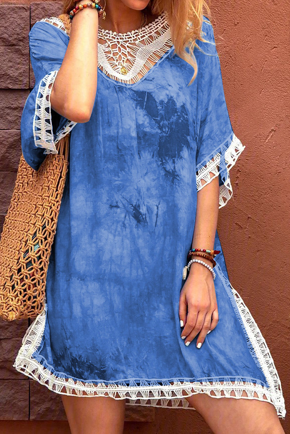 Vestido de playa teñido anudado a crochet 