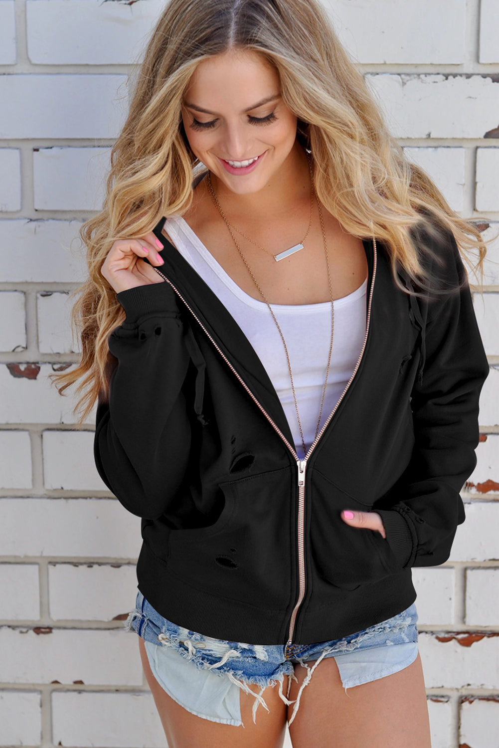 Sweat à capuche avec poche zippée déchirée 