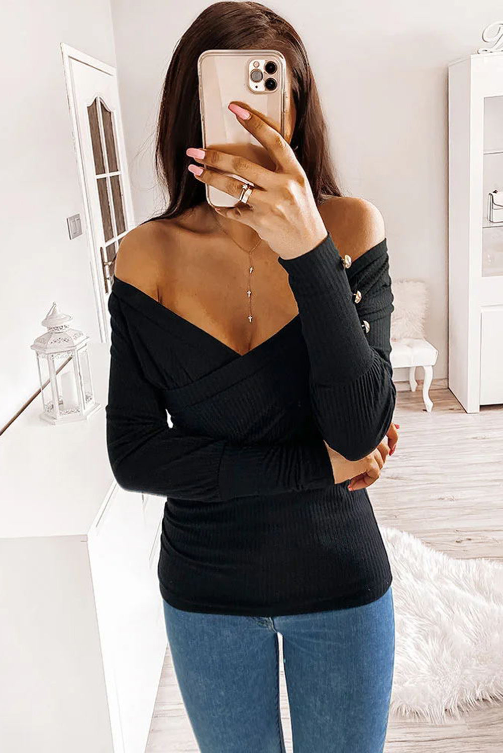 Haut plissé texturé côtelé à col en V et manches longues boutonnées