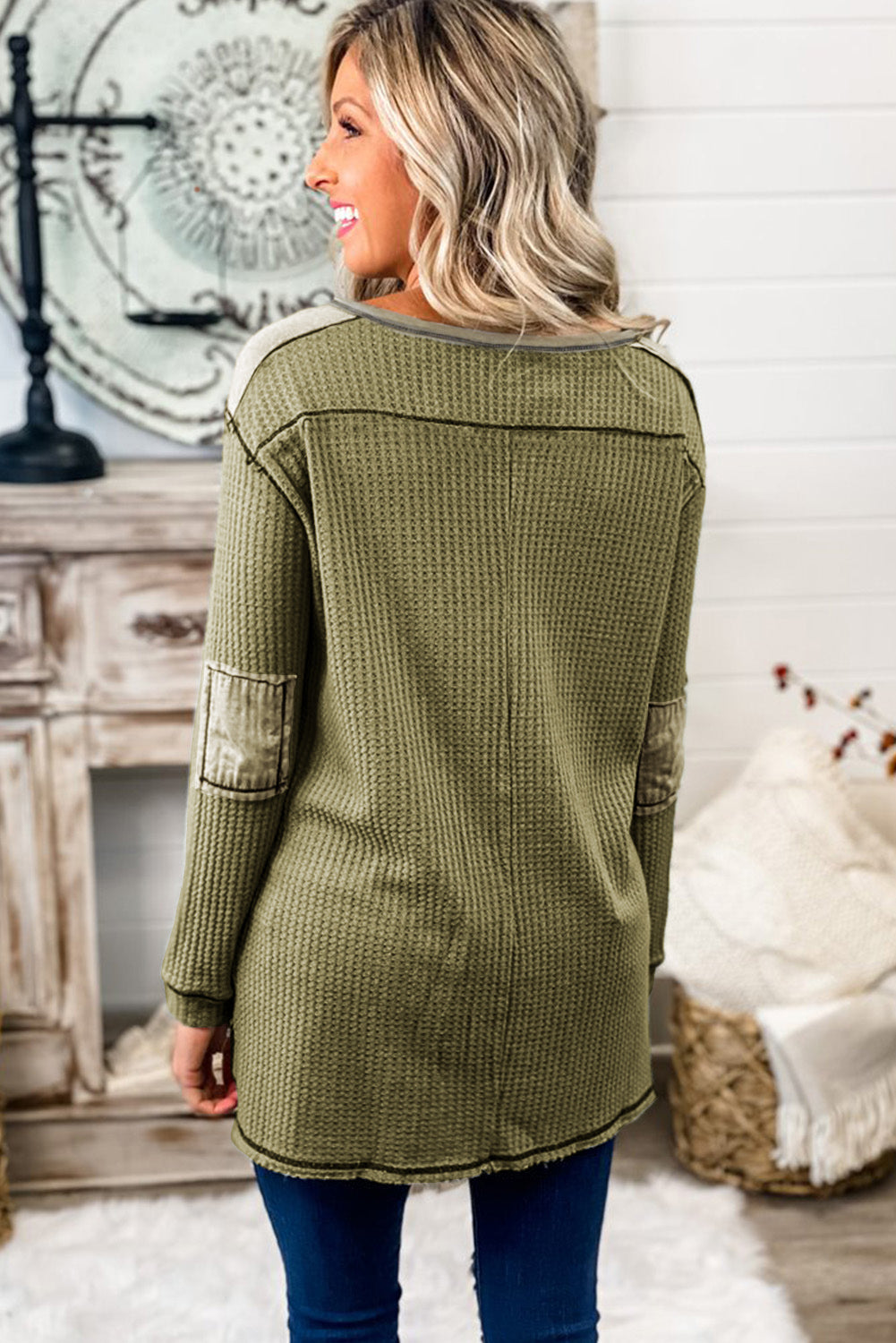 Haut boutonné à manches longues et patchs de coude gaufrés 