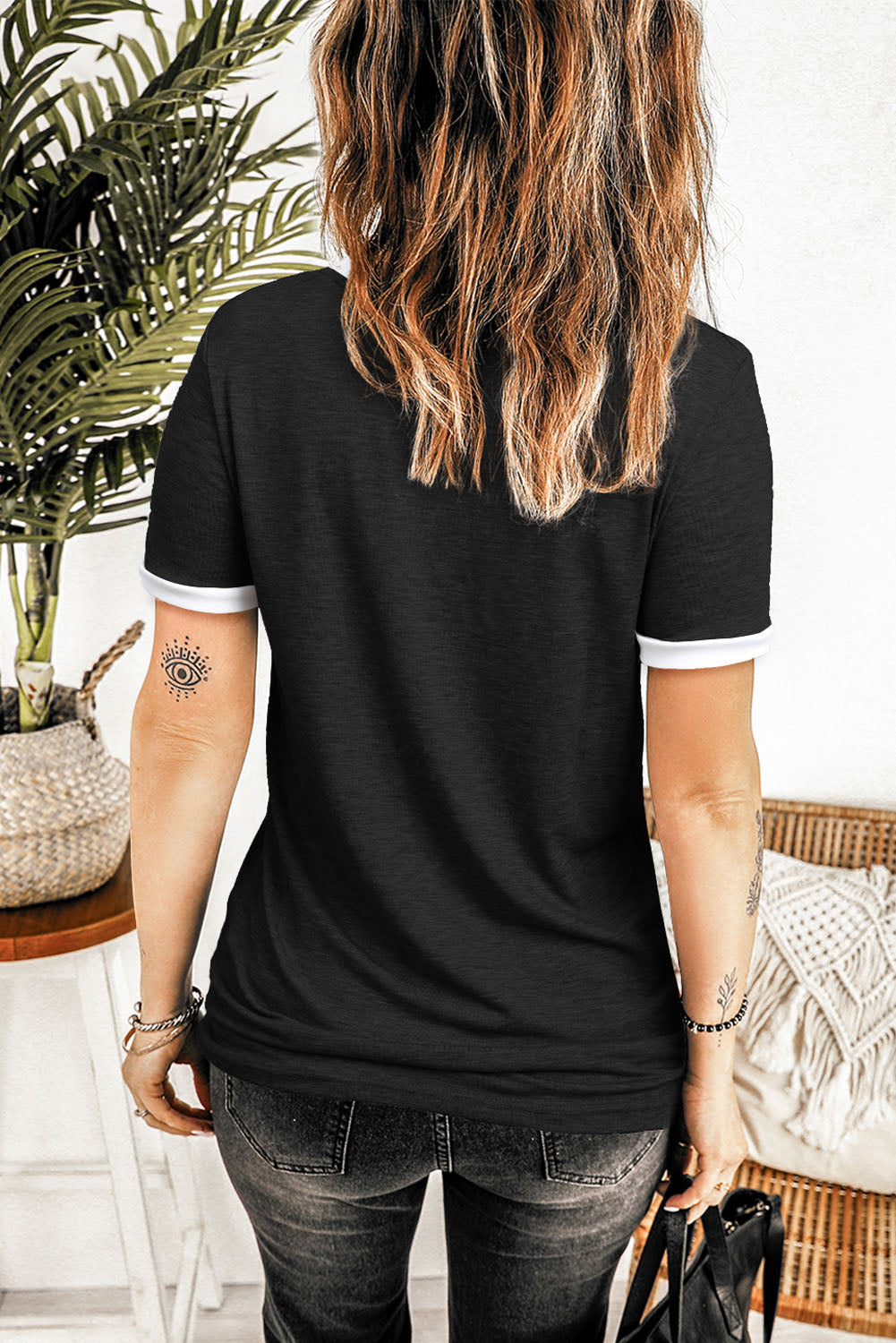 Top de manga corta con cuello redondo