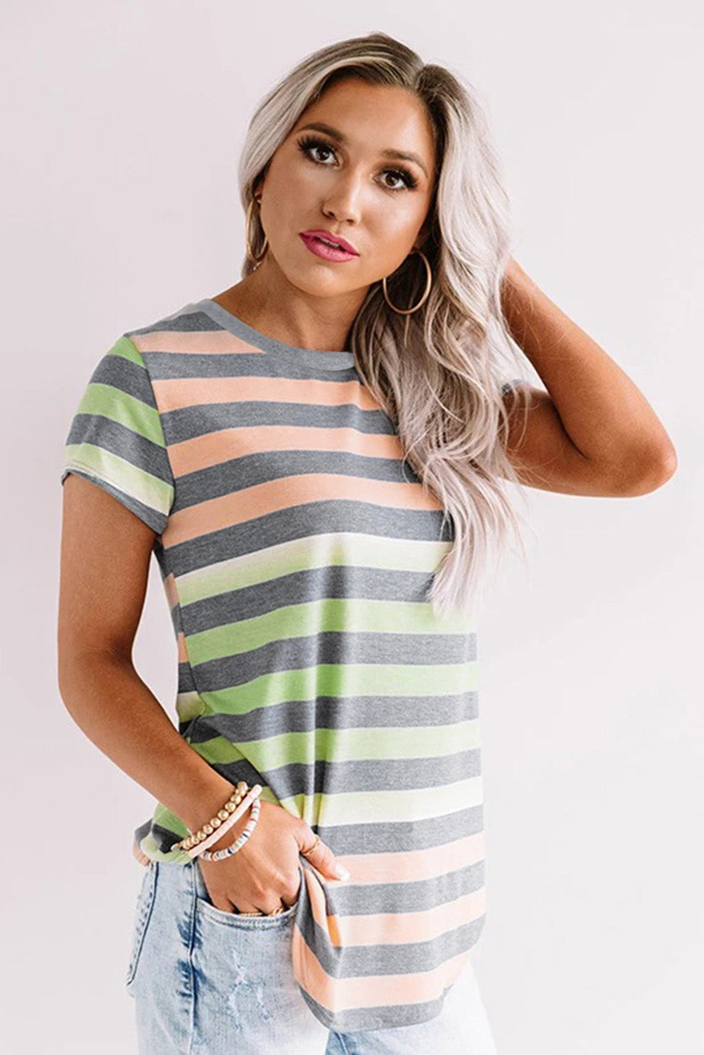 Top de manga corta con rayas naranjas