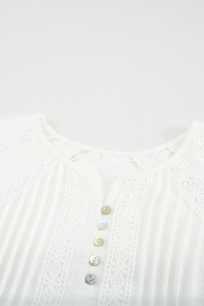 Top de manga corta con ojales de ganchillo