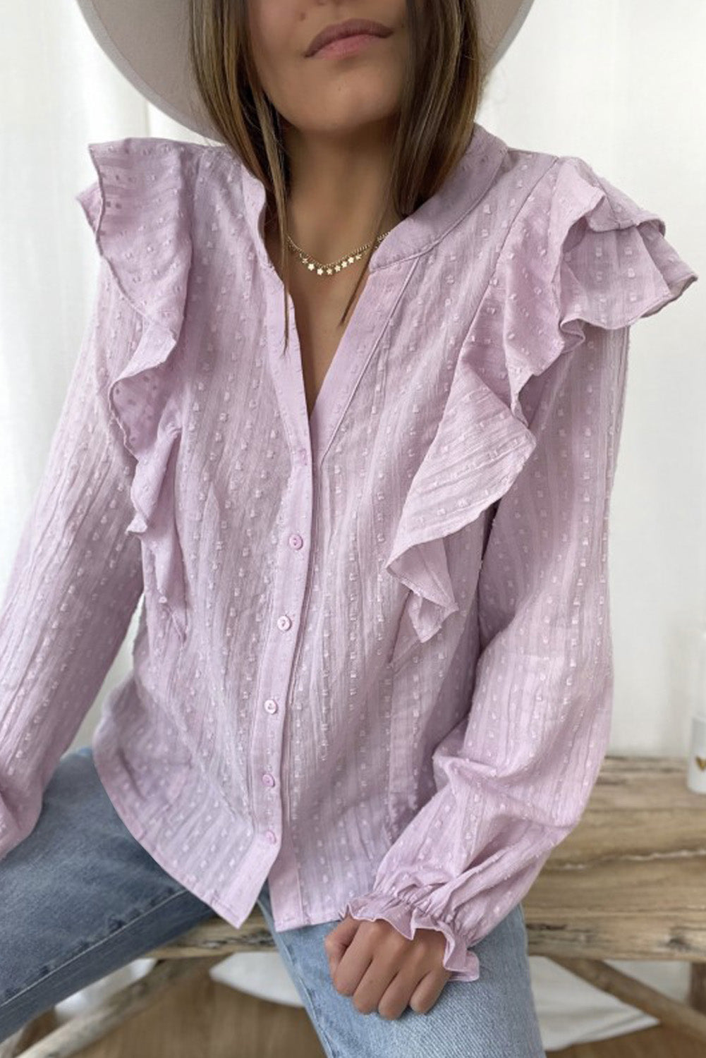 Camisa con mangas de burbujas y volantes transparentes con textura punteada