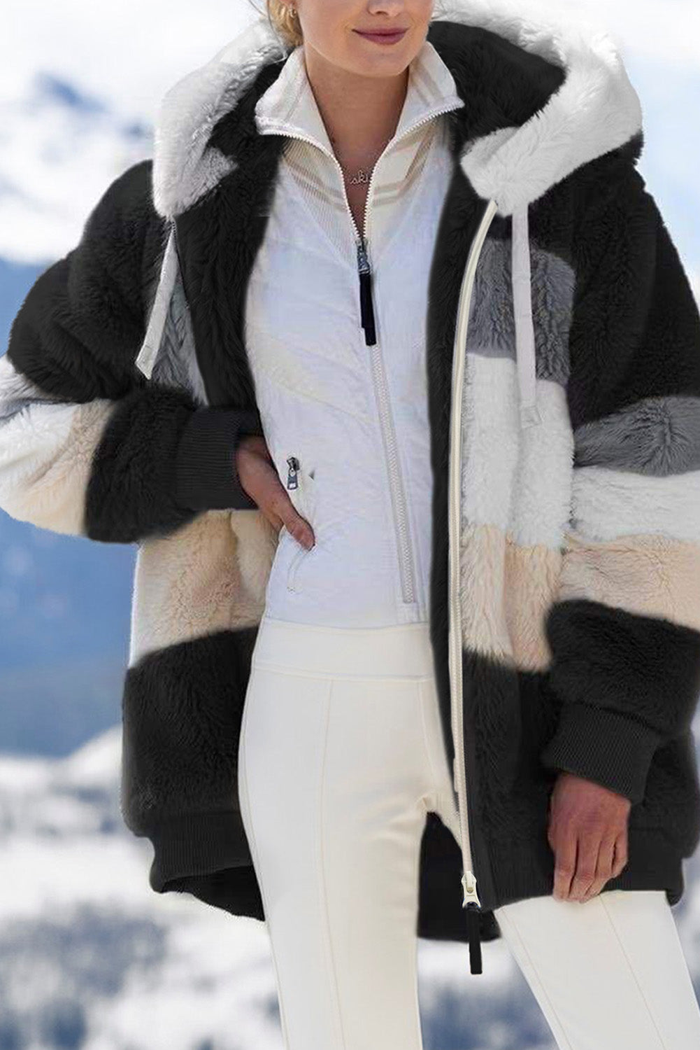 Abrigo sherpa con cremallera y bloques de color rojo vino con capucha 