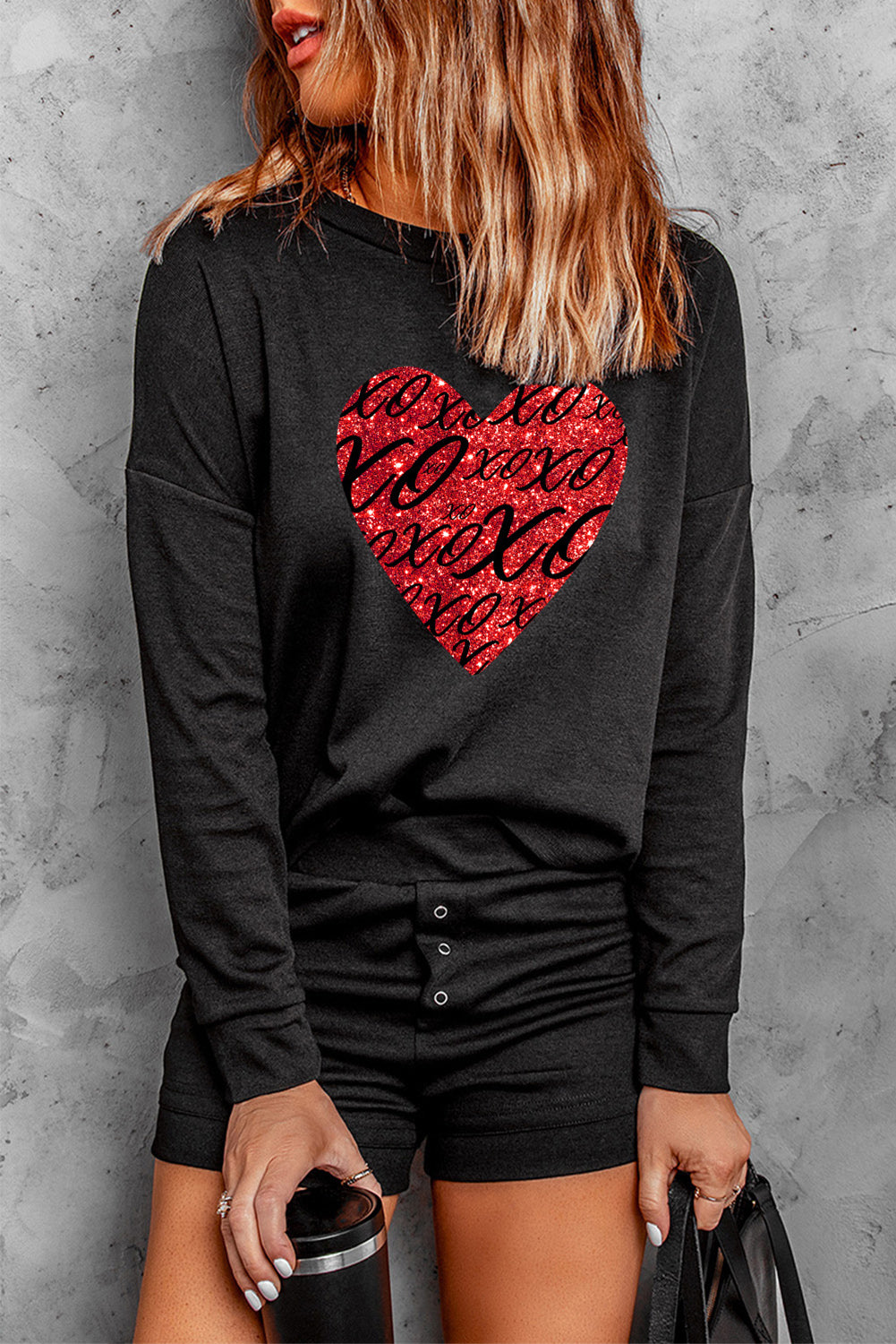 Ensemble deux pièces haut à manches tombantes et short en tricot côtelé gris