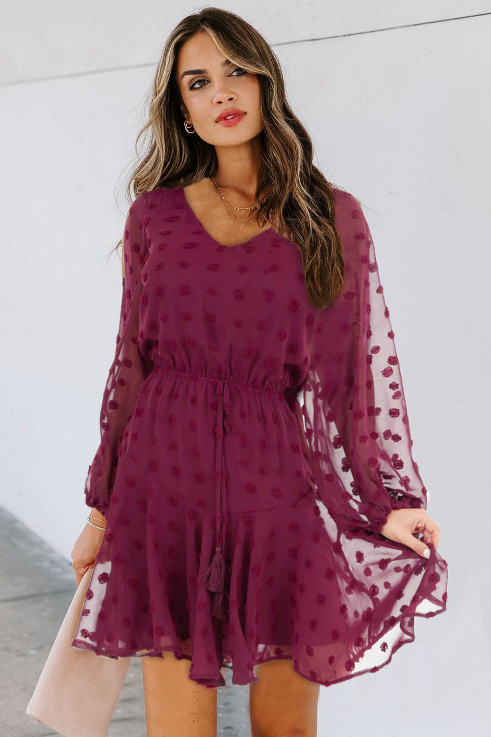 Mini-robe à manches longues et à pois suisses avec lien à la taille 