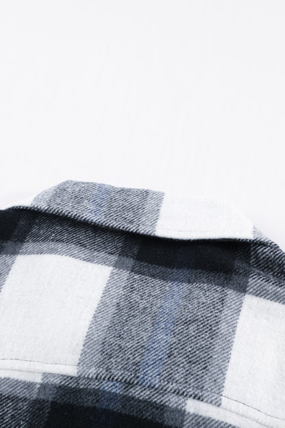 Abrigo estilo camisa con botones y estampado de cuadros caqui con bolsillo 