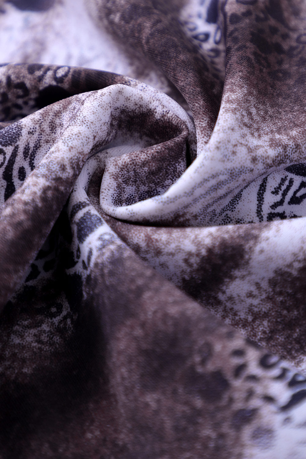 Maillot de bain une pièce plongeant à imprimé floral et treillis 