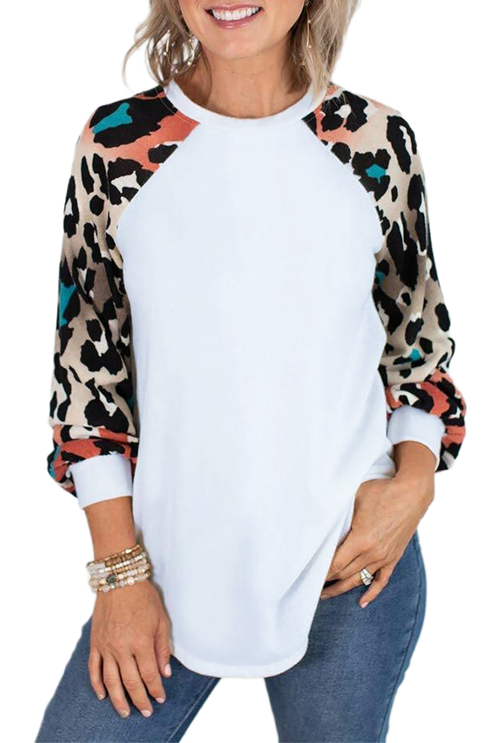 Haut à manches longues à imprimé léopard coloré