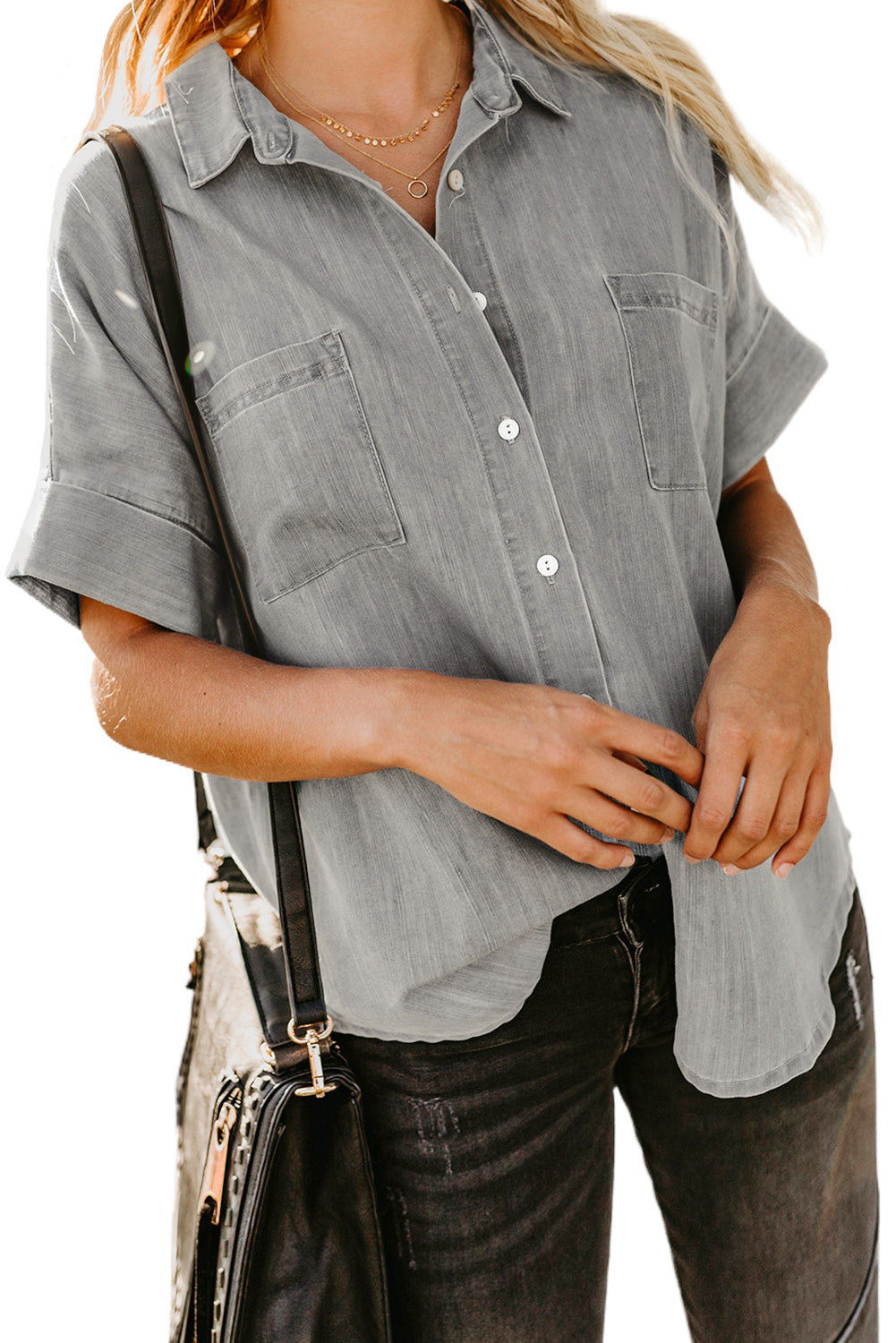 Chemise en jean à manches courtes et col rabattu 