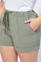 Elastic Waist Drawstring Pocket Shorts